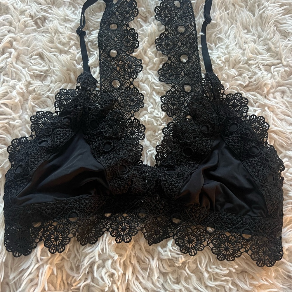 Black aerie bralette - Picture 2 of 6